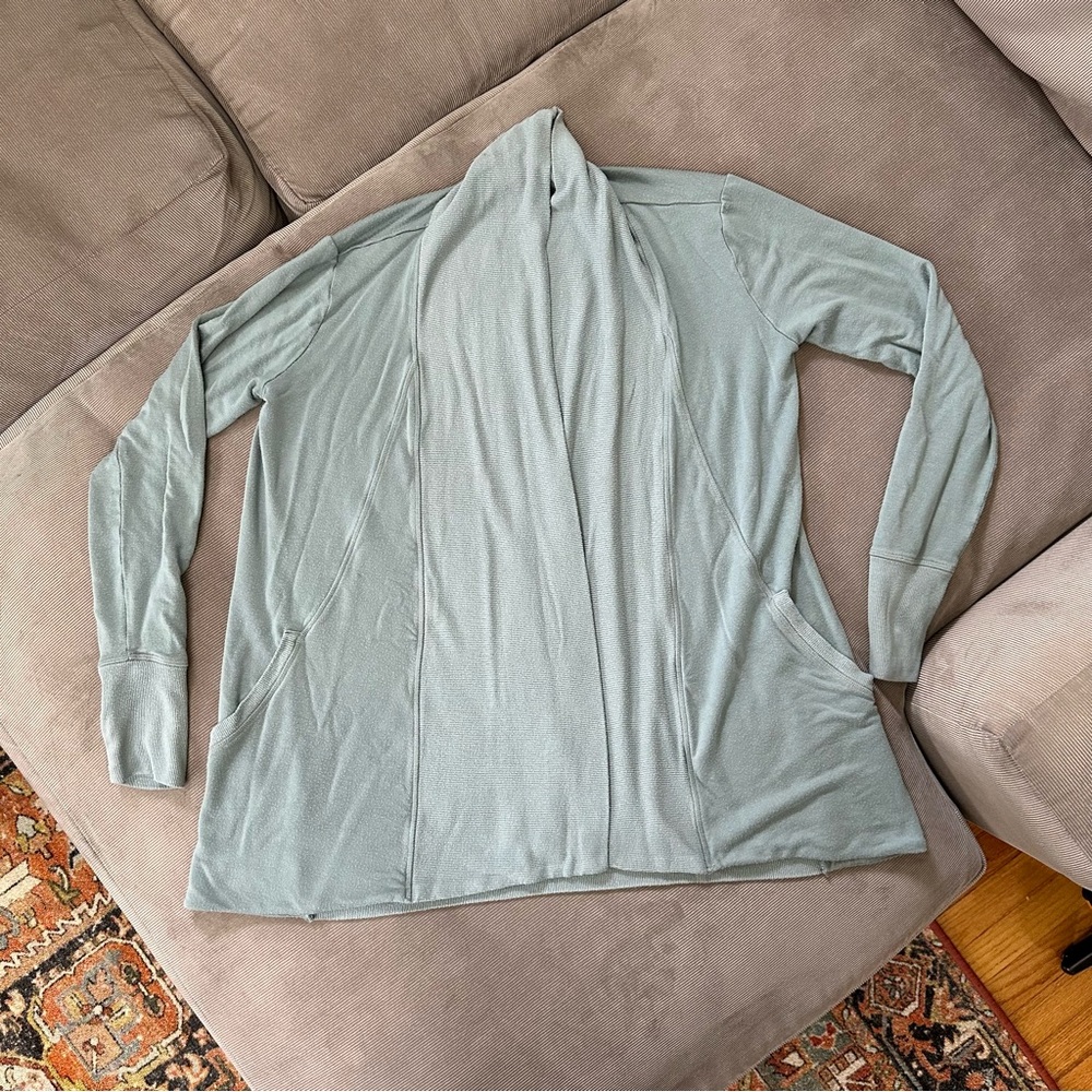 Athleta Pranayama Wrap Cardigan Size Small - Blue Gray - Easy Care